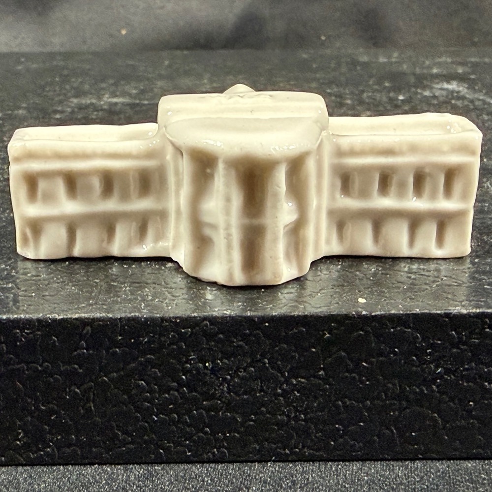 Vintage Wade Porcelain White House Figurine Miniature Whimsie Collectible